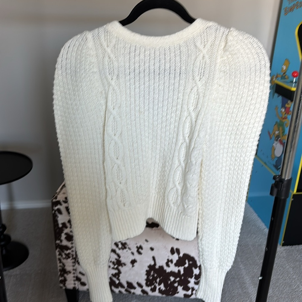 A&F cable knot button sweater - Picture 4 of 5